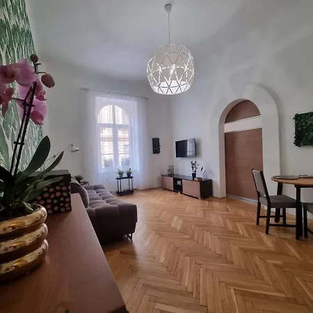 Bajnok Property * Budapešť